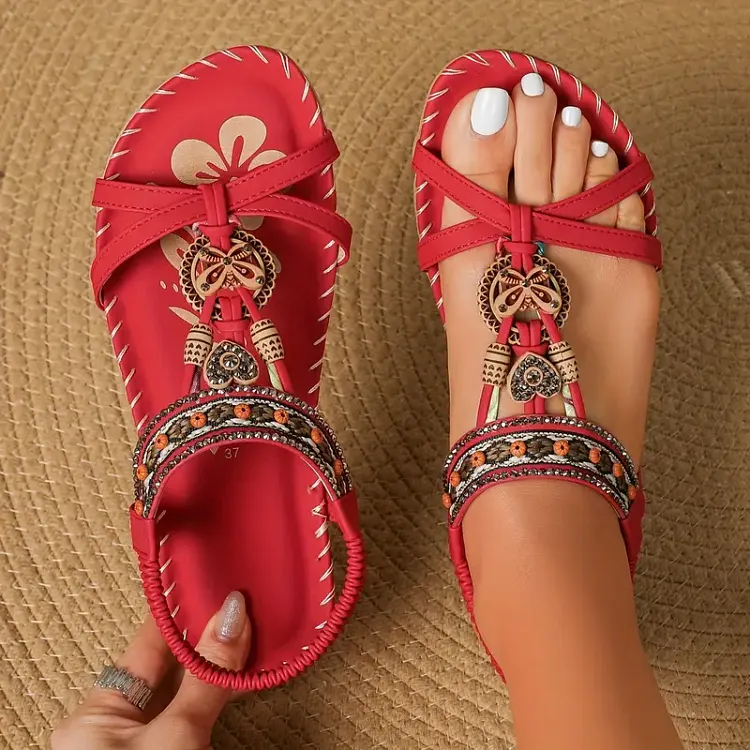 Sparkle Every Step of the Way! ✨Women's Elegant Rhinestone Butterfly Flat Sandals