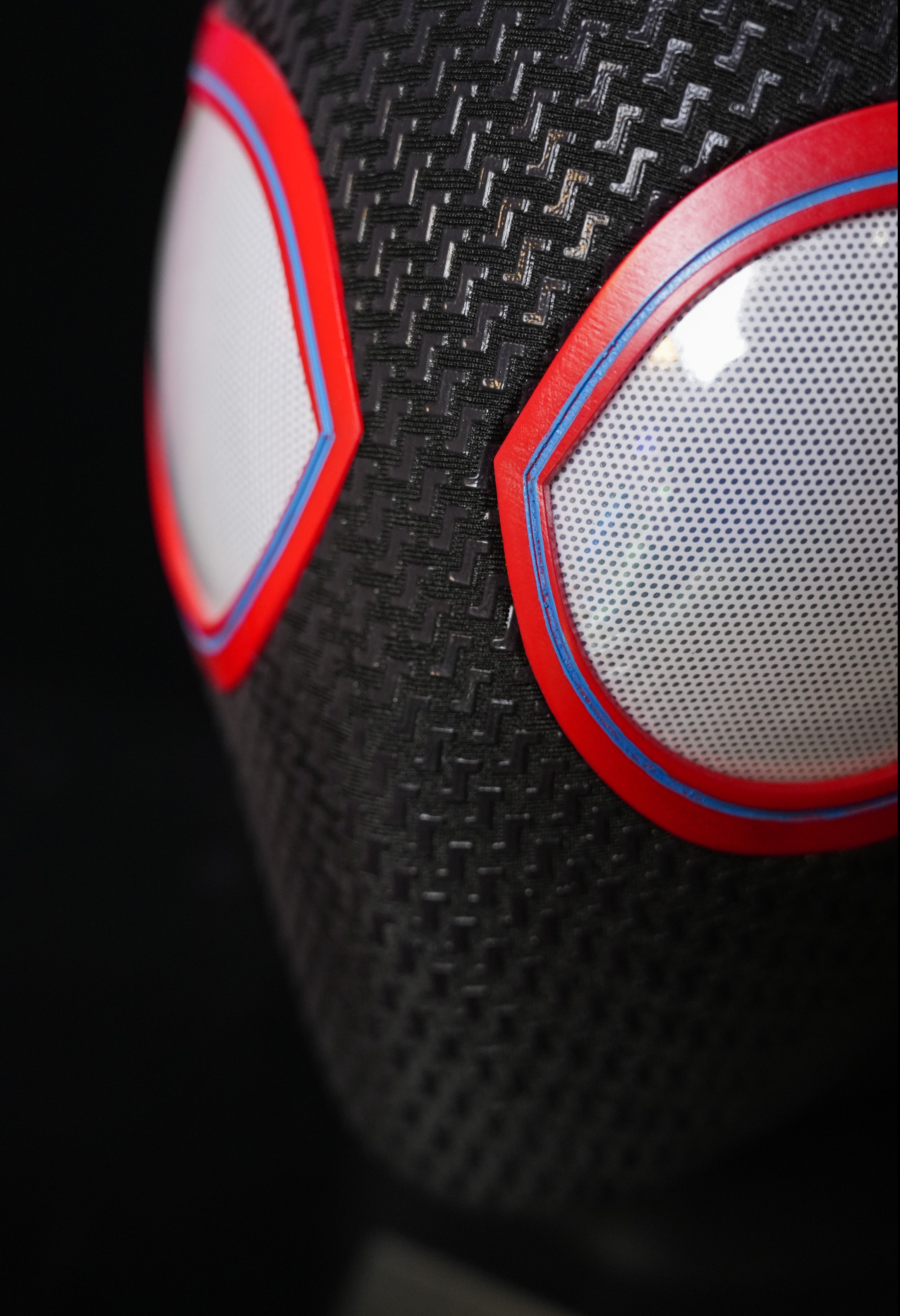 Small Lenses Black&Red Face Shell Mask