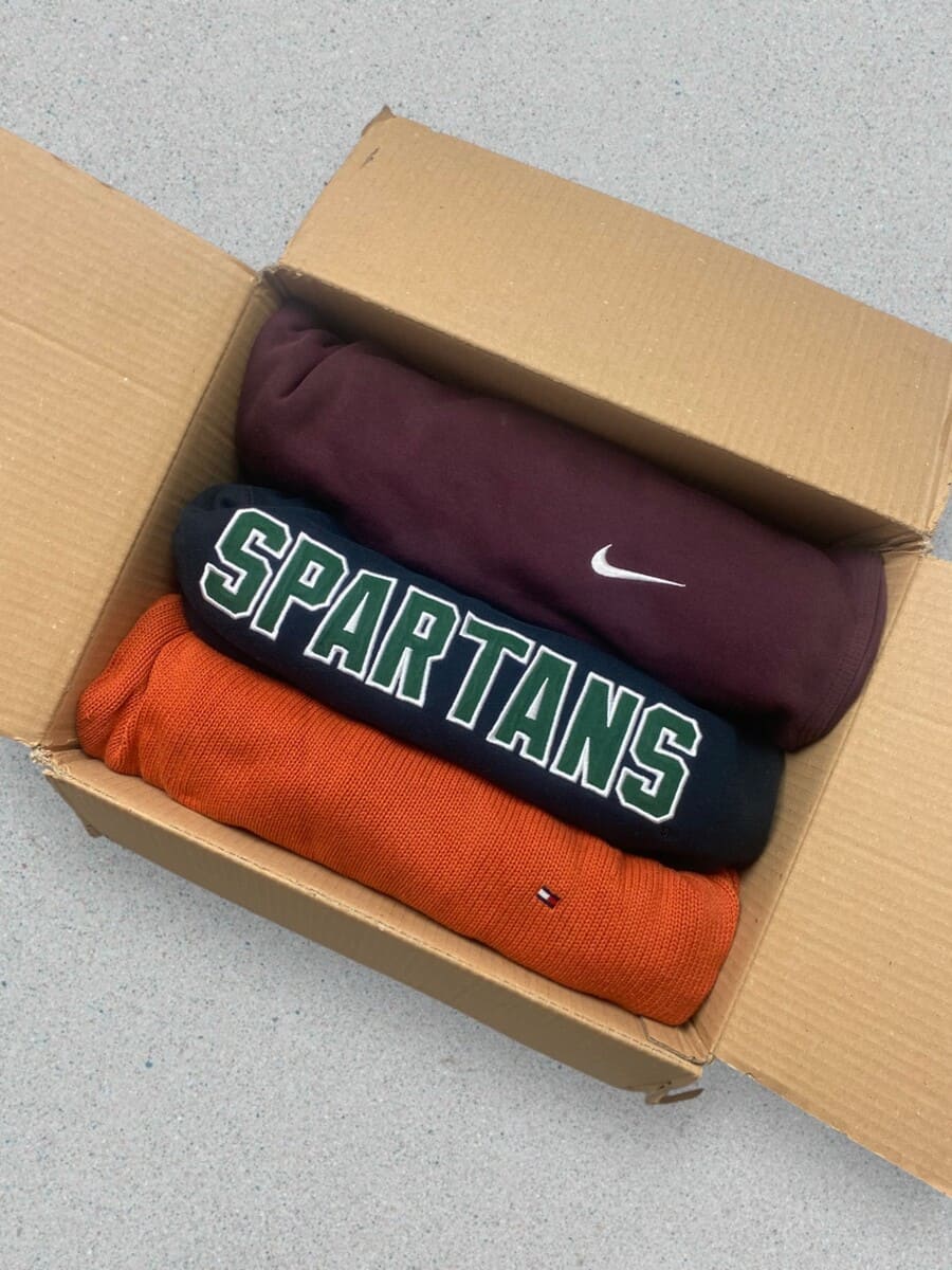 10x Branded Vintage Sweaters Box