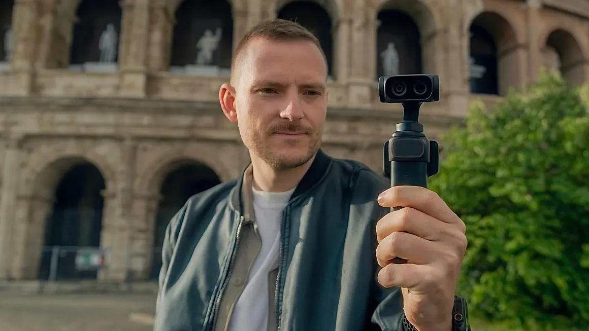 Insta360 Luna Ultra