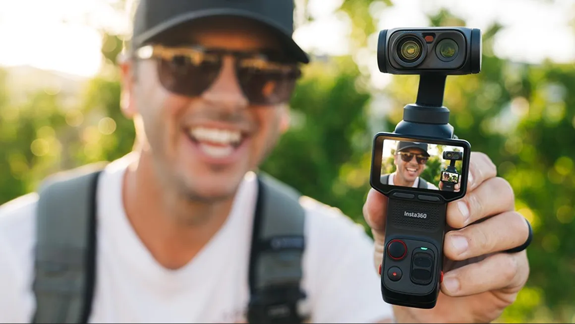Insta360 Luna Ultra