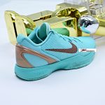 Jalen Brunson x Nike Zoom Kobe 6 Protro Statue of Liberty PE IQ5774-300 - Image 4