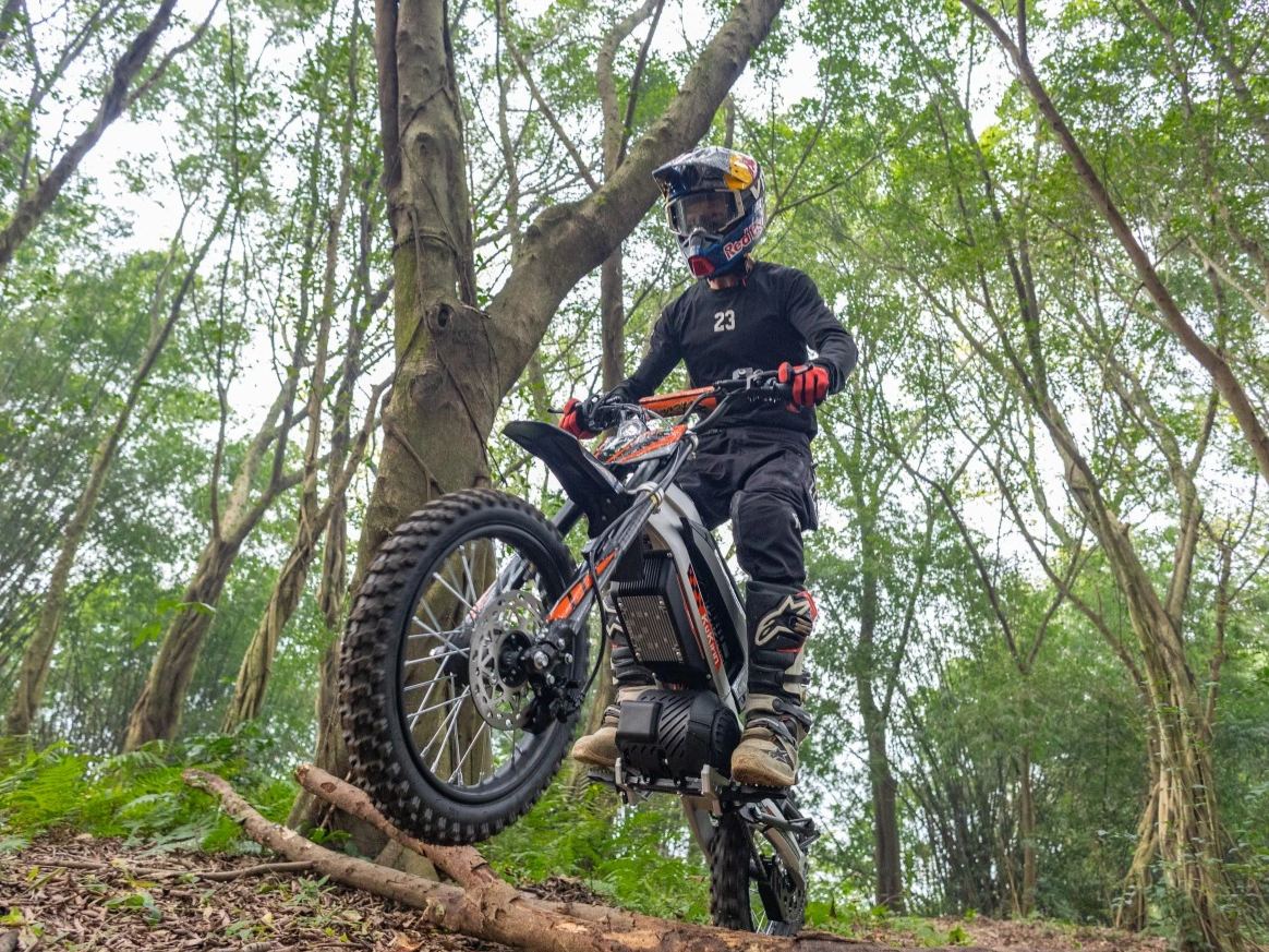 KuKirin X1 Electric Dirt Bike
