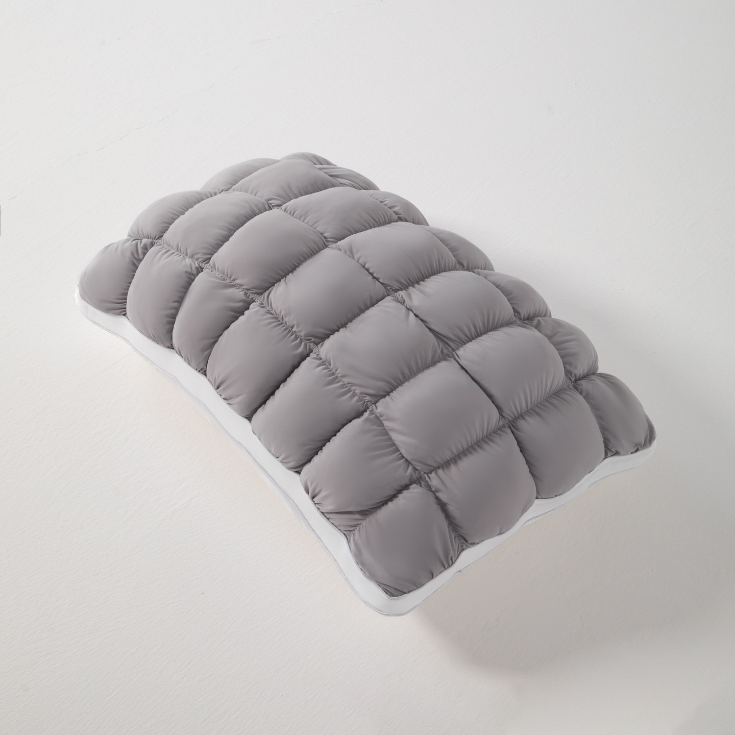 Ultra Fluffy Cooling Ice Silk Cloud Pillow Even Pressure Relief Bed Pillow
