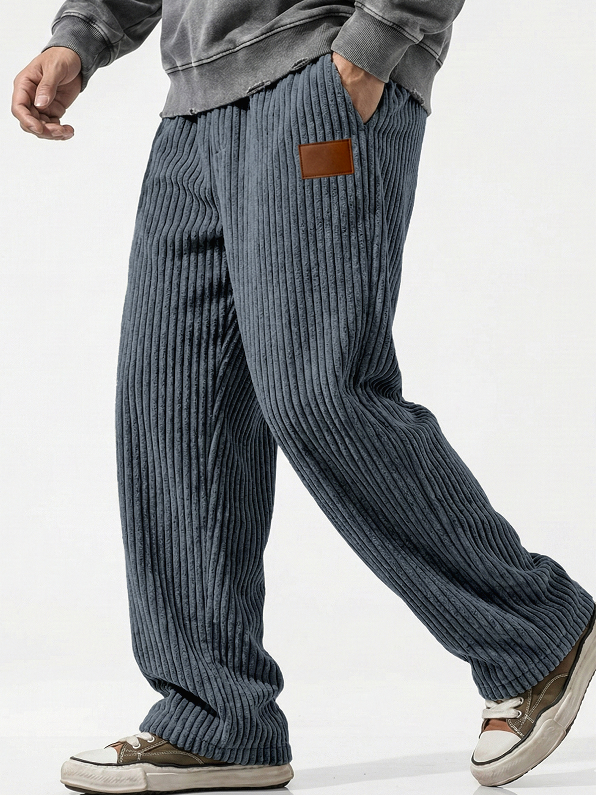 Cordhose mit vertikalen Streifen und Stickerei-deurabatt