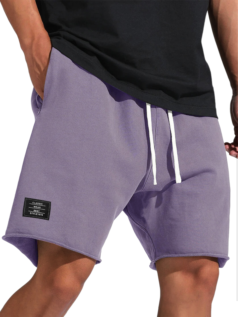 Sportliche Herren-Shorts mit Taschen und Logo-ZierMode