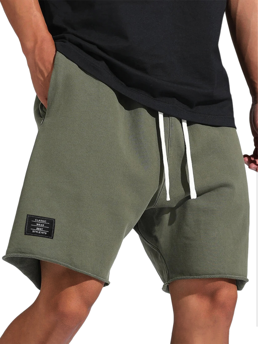 Sportliche Herren-Shorts mit Taschen und Logo-ZierMode