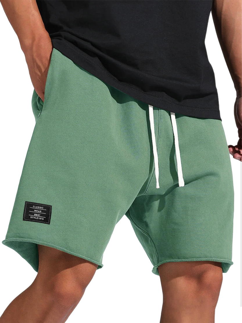 Sportliche Herren-Shorts mit Taschen und Logo-ZierMode