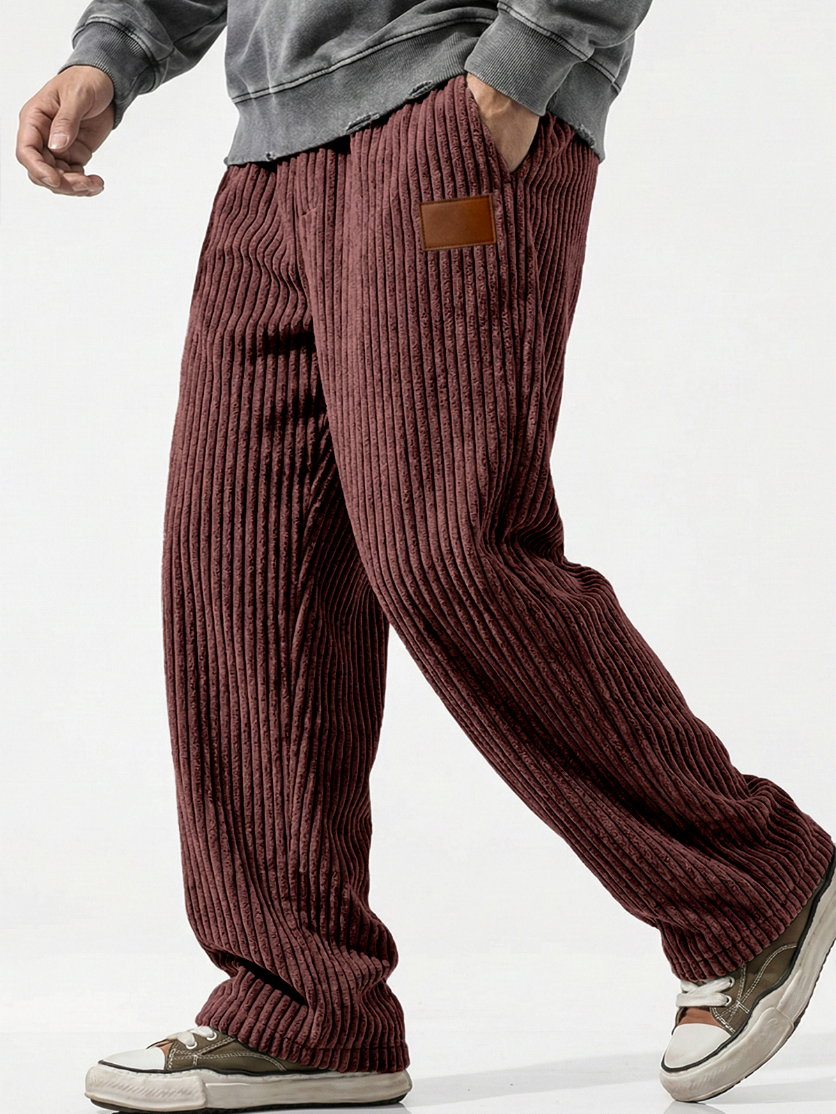 Cordhose mit vertikalen Streifen und Stickerei-deurabatt