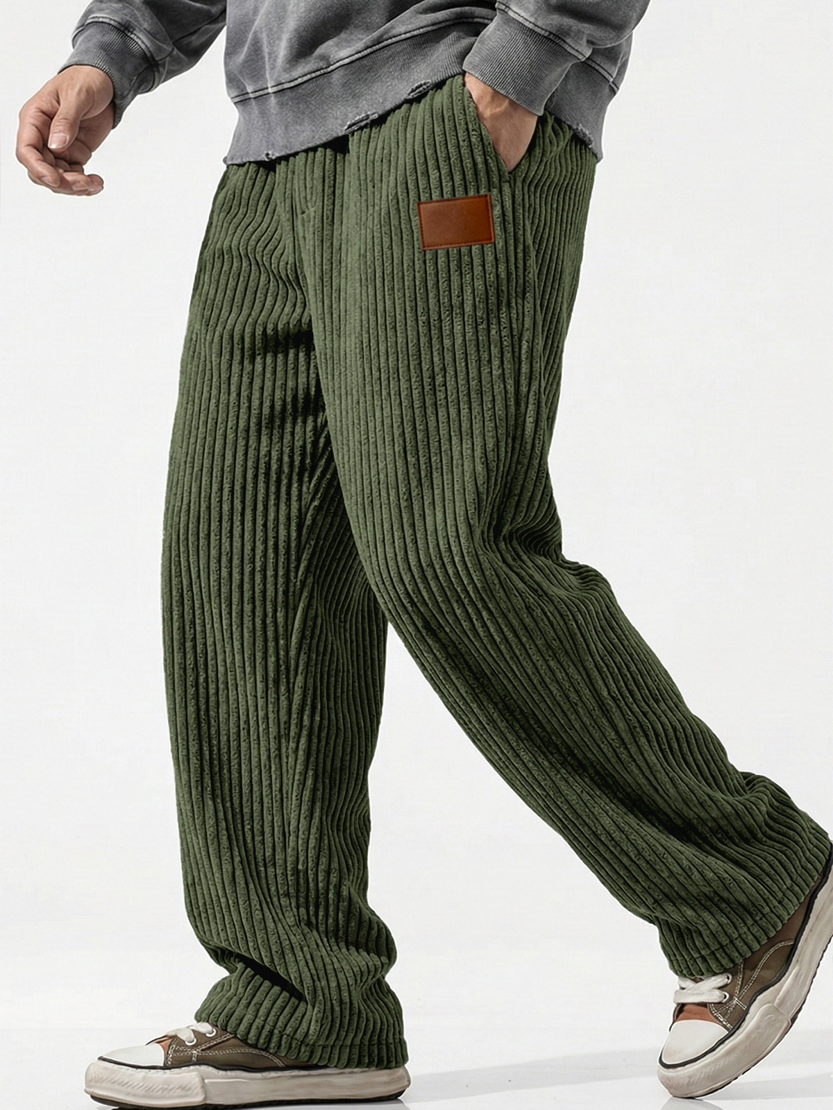 Cordhose mit vertikalen Streifen und Stickerei-deurabatt