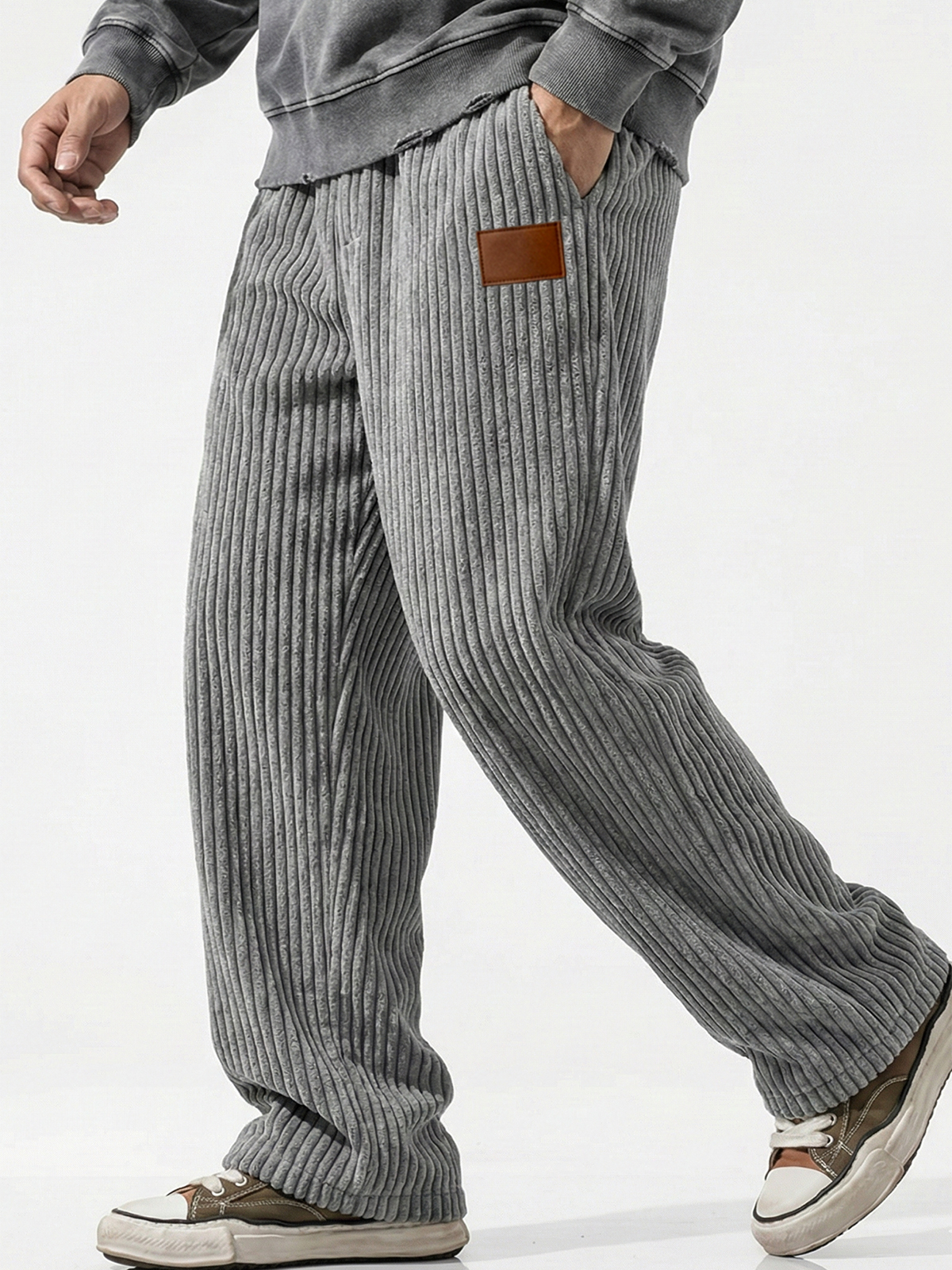 Cordhose mit vertikalen Streifen und Stickerei-deurabatt
