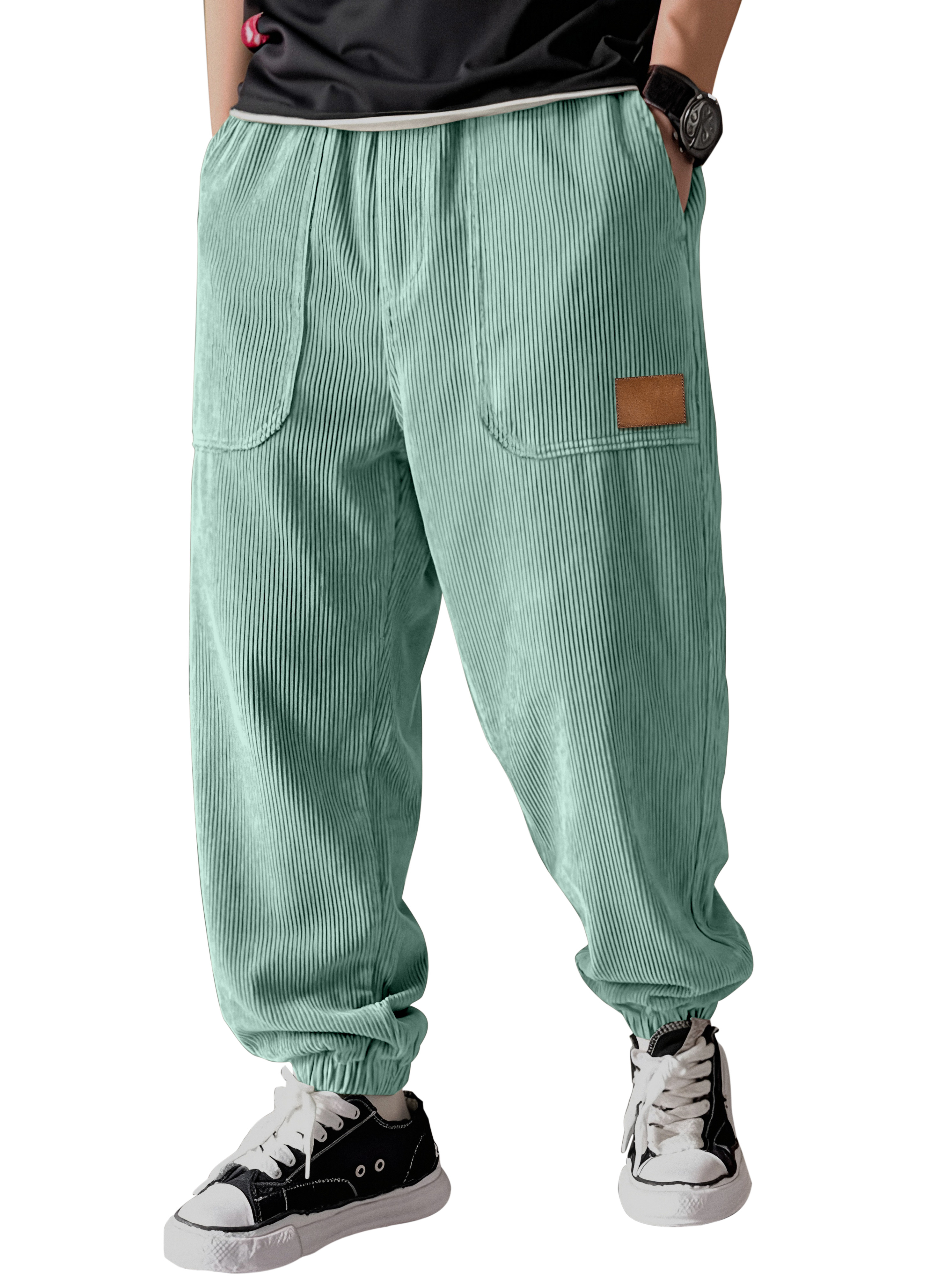 Schlichte, lässige Cordhose mit Patchwork-Details – vielseitig kombinierbar-deurabatt