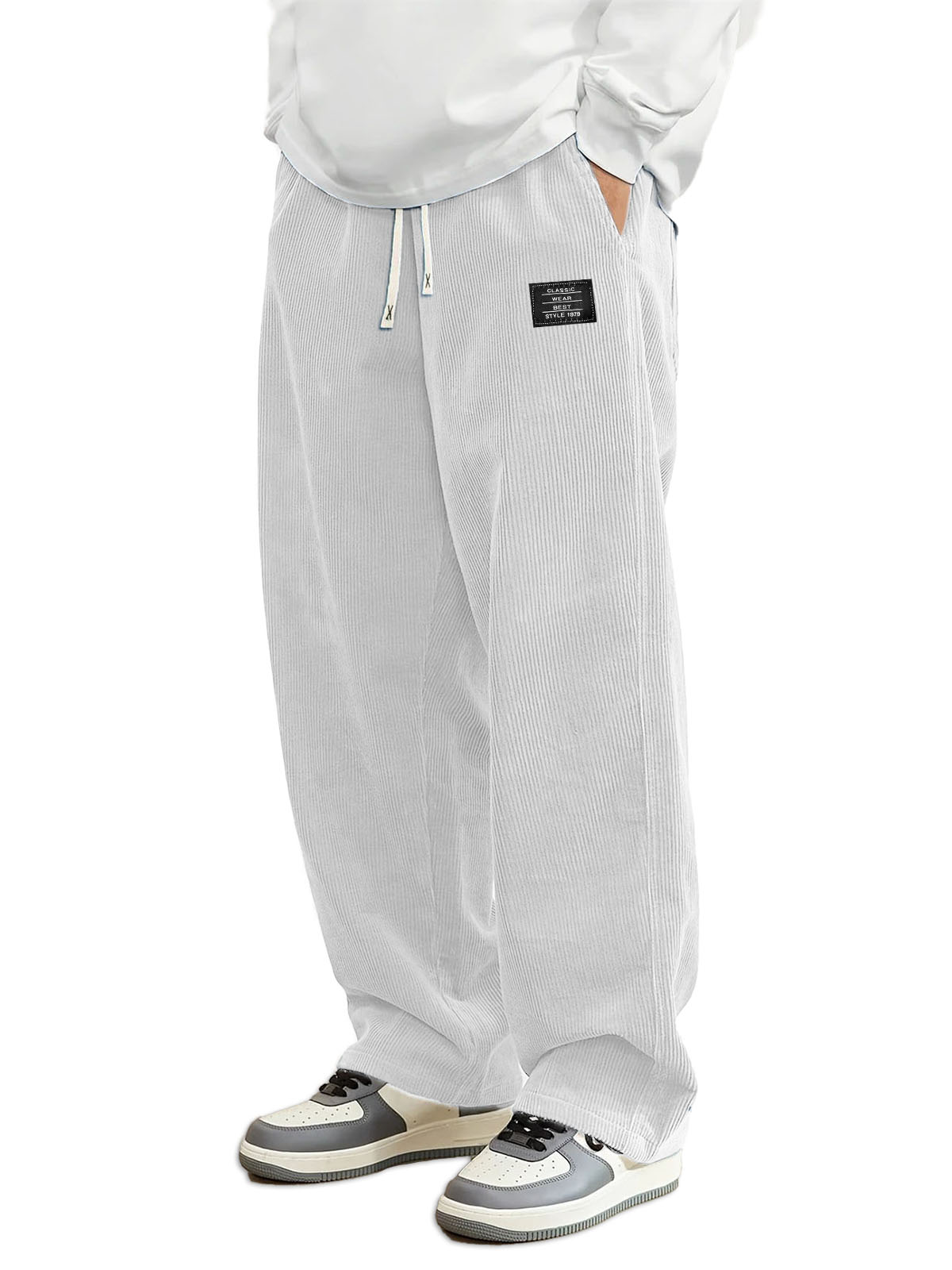 Herren Daily Casual Pit Streifen Corduroy Stoff Stickerei Logo Tether Lockere Elastische Taille Taschenhose-ZierMode