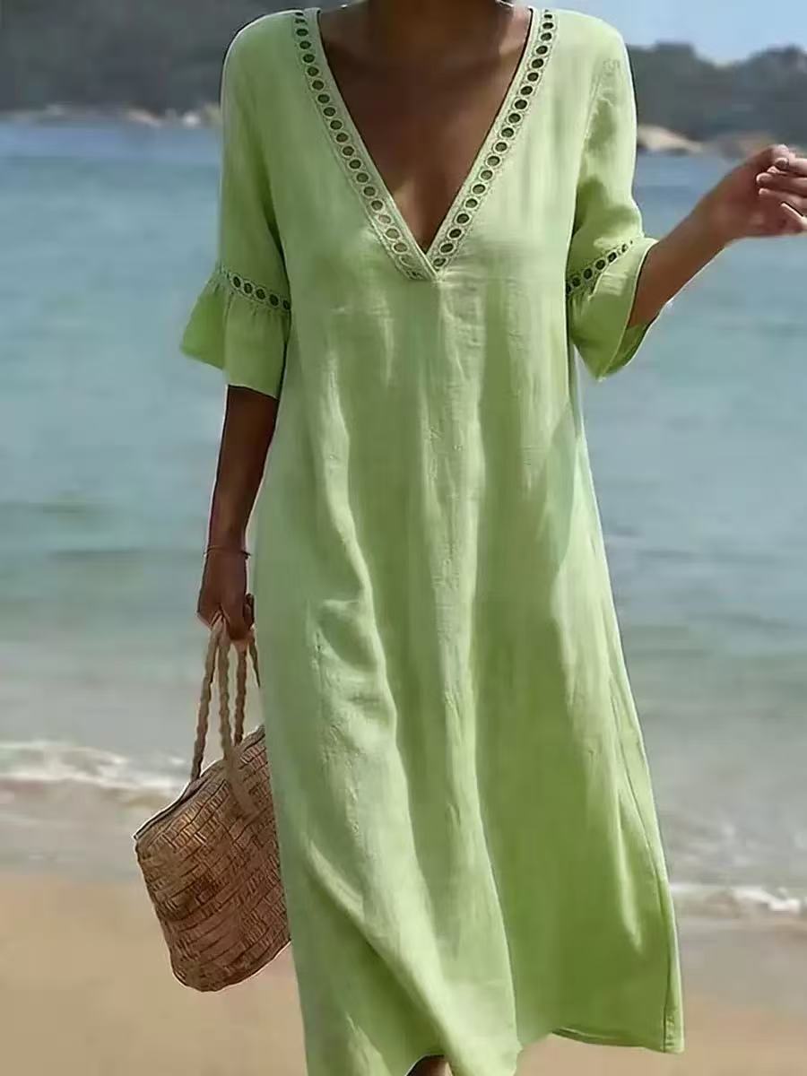 Gemütliches Baumwoll-Leinen-Kleid mit V-Ausschnitt und Cut-out-Einsätzen