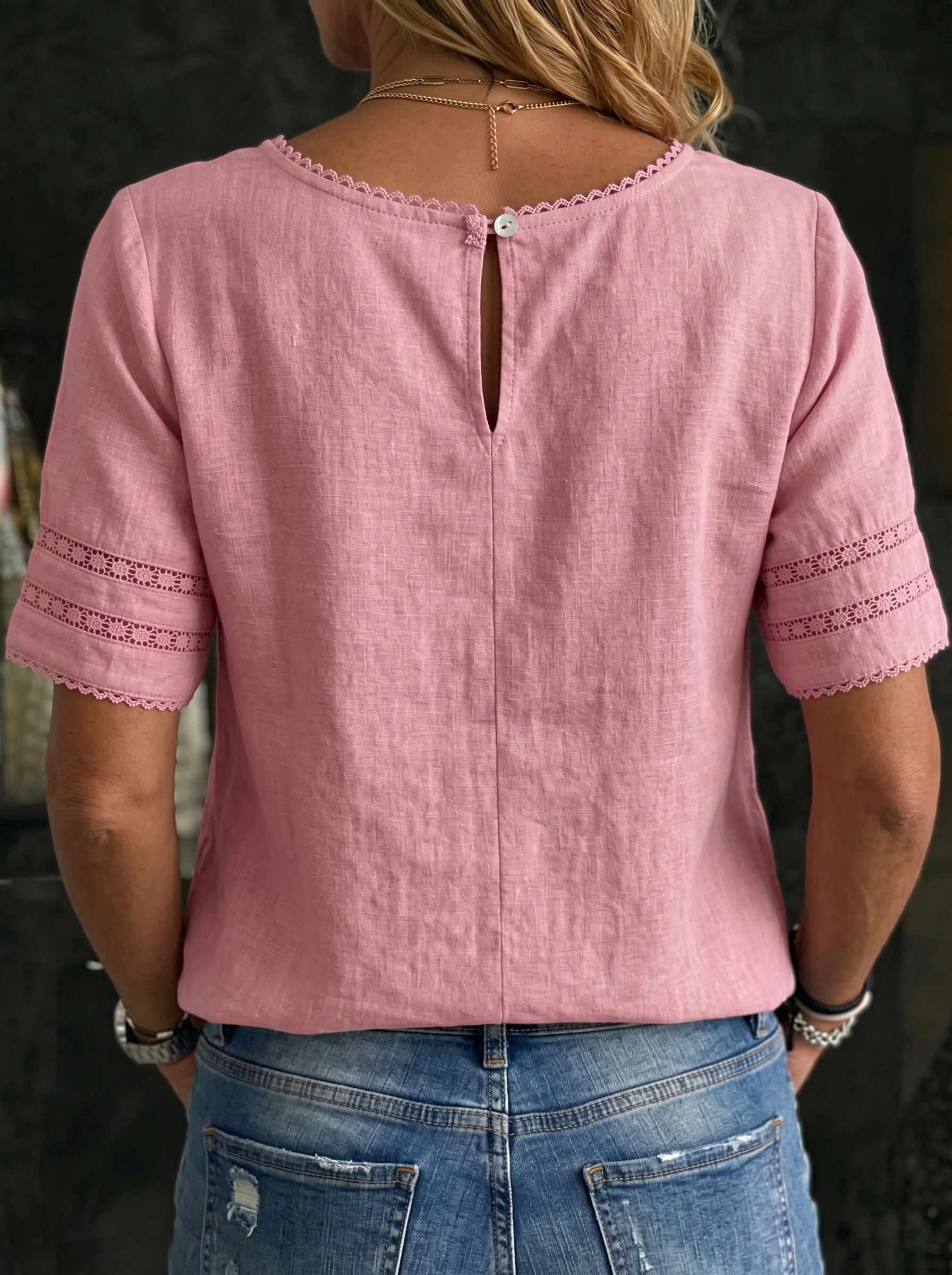 Women's Fashion Casual Lace-trimmed Crew-neck Short-sleeve Top