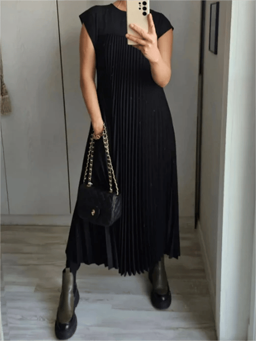 🎉Sleeveless Pleated Simple Solid Color Dress
