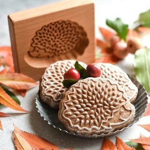 🔥Last Day 49% OFF🔥🍪Carved Wooden Pryanik Gingerbread Cookie Mold🍪