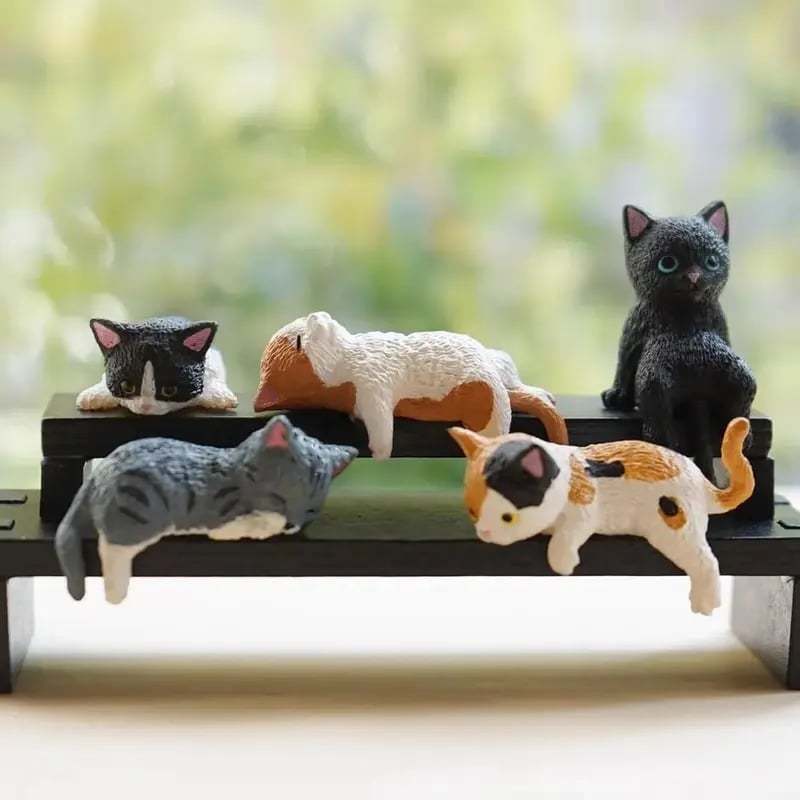 ⏰🔥LAST DAY 59% OFF - Hand-Painted Mini Cat Desk Figurines 😺 Set of 5 Cute Cartoon Kitty Companions