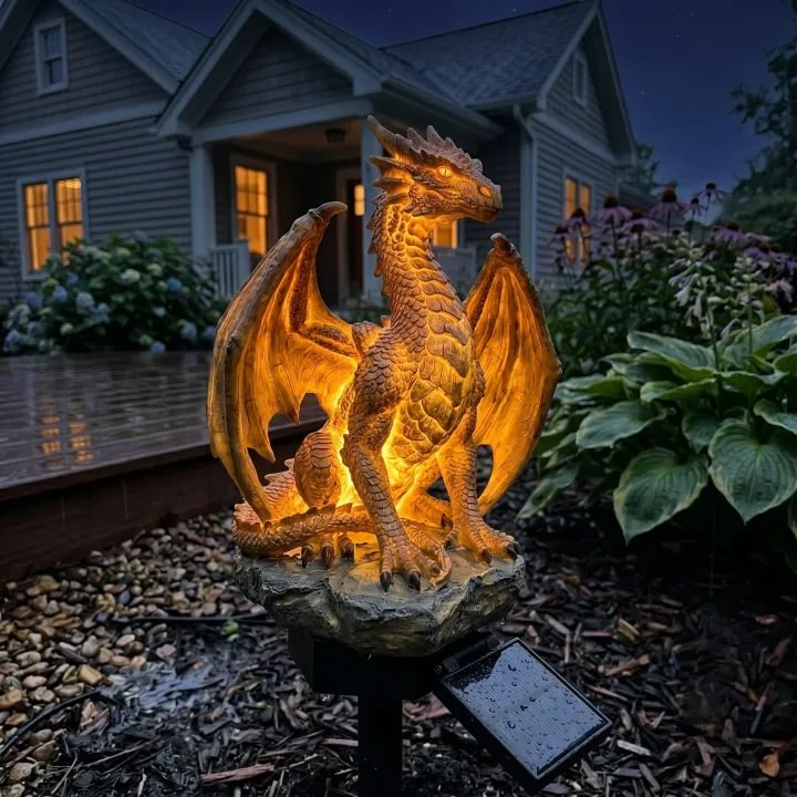 💥LAST DAY 50% OFF🐉✨Solar Dragon Garden Statue Light – Golden Ember Fantasy Outdoor Decor
