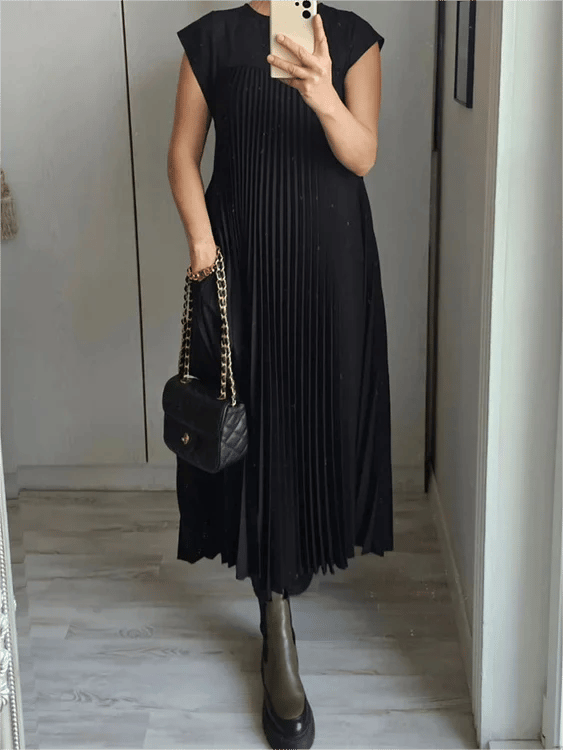 🎉Sleeveless Pleated Simple Solid Color Dress