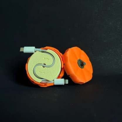 💖Most Loved🏆Magnetic Cable Management Tool: One-Click Retraction System