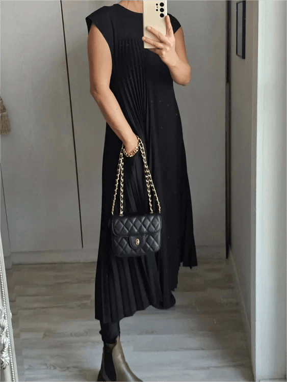 🎉Sleeveless Pleated Simple Solid Color Dress