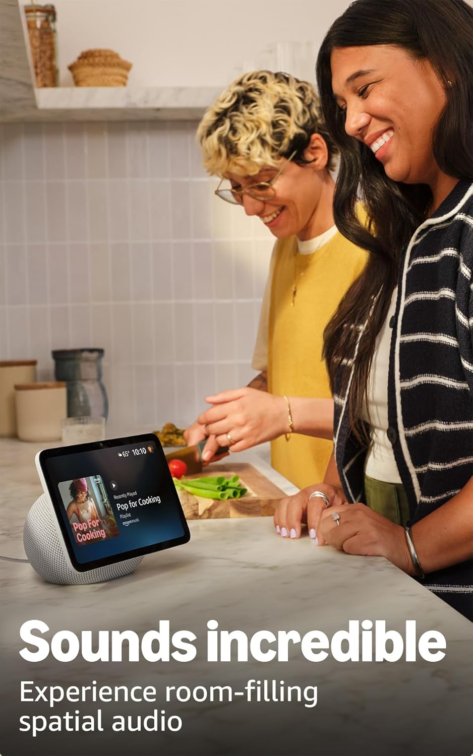 Vibrant HD 8.7" display with spatial audio