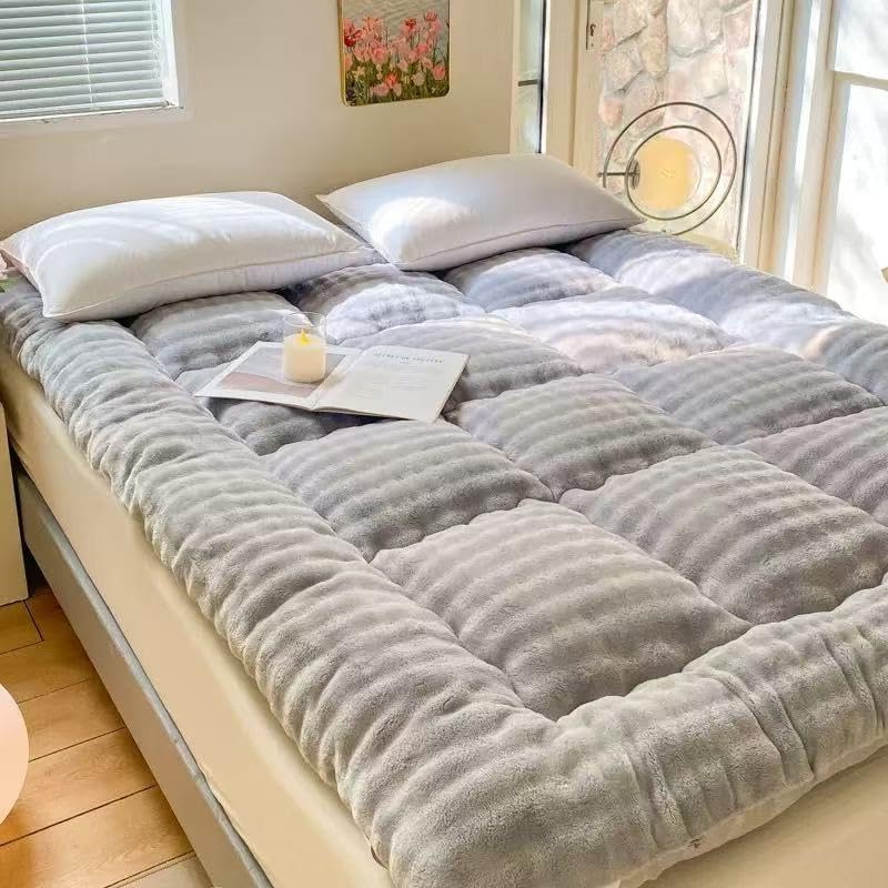 Upgraded Japanese Thick Roll-Up Mattress, Full Size Futon Mattress, Foldable and Breathable.
