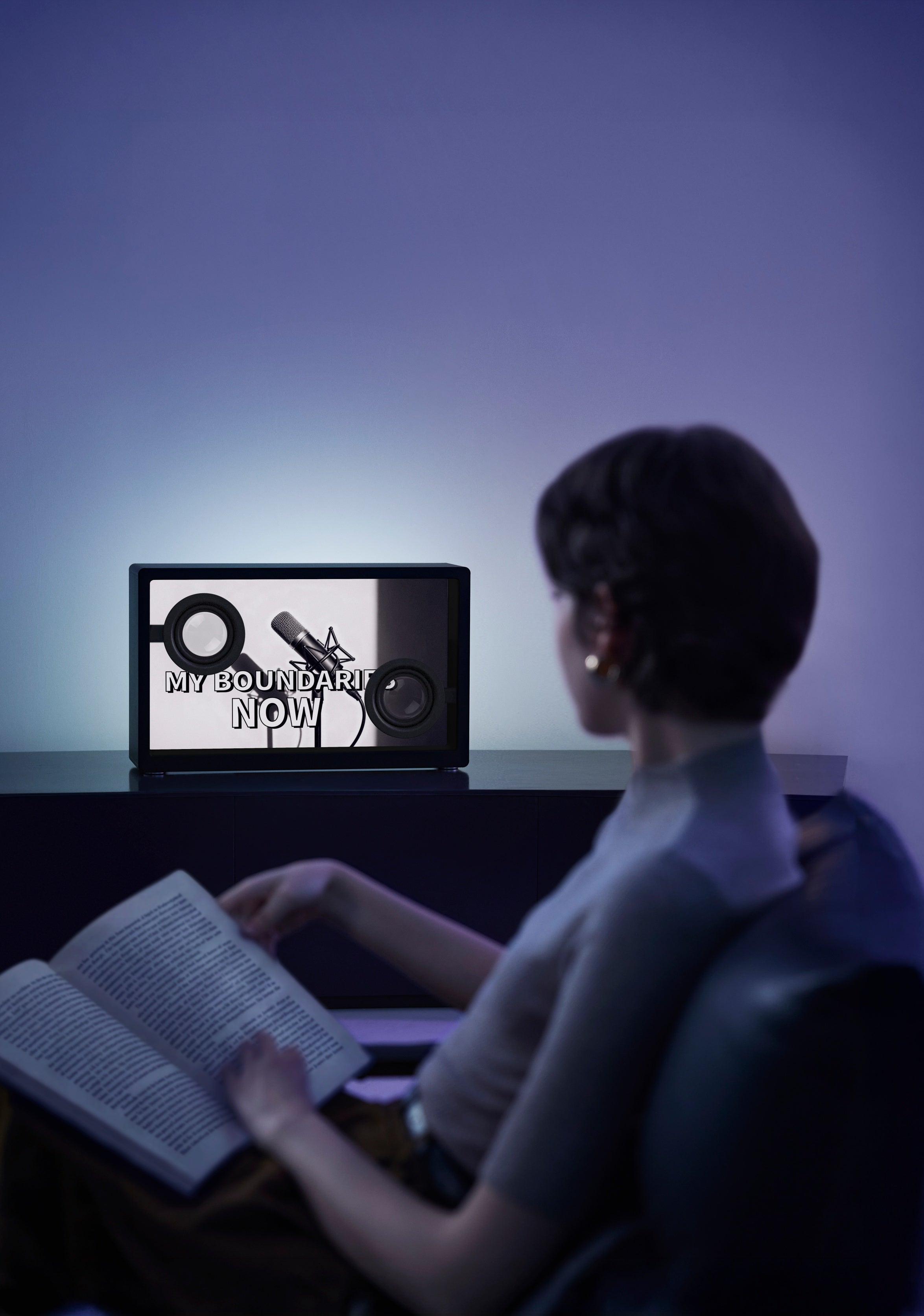 Transparent speaker creating an immersive music experience