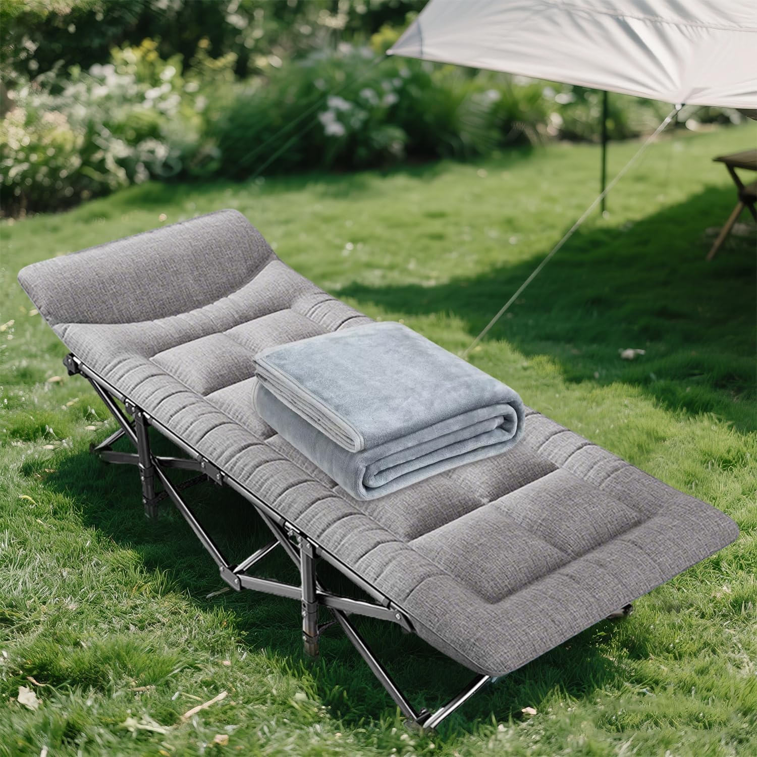 Catre de camping plegable con almohada de algodón integrada; estructura de acero resistente que soporta hasta 600 libras (272 kg); tumbona portátil y plegable ideal para acampar y pescar.