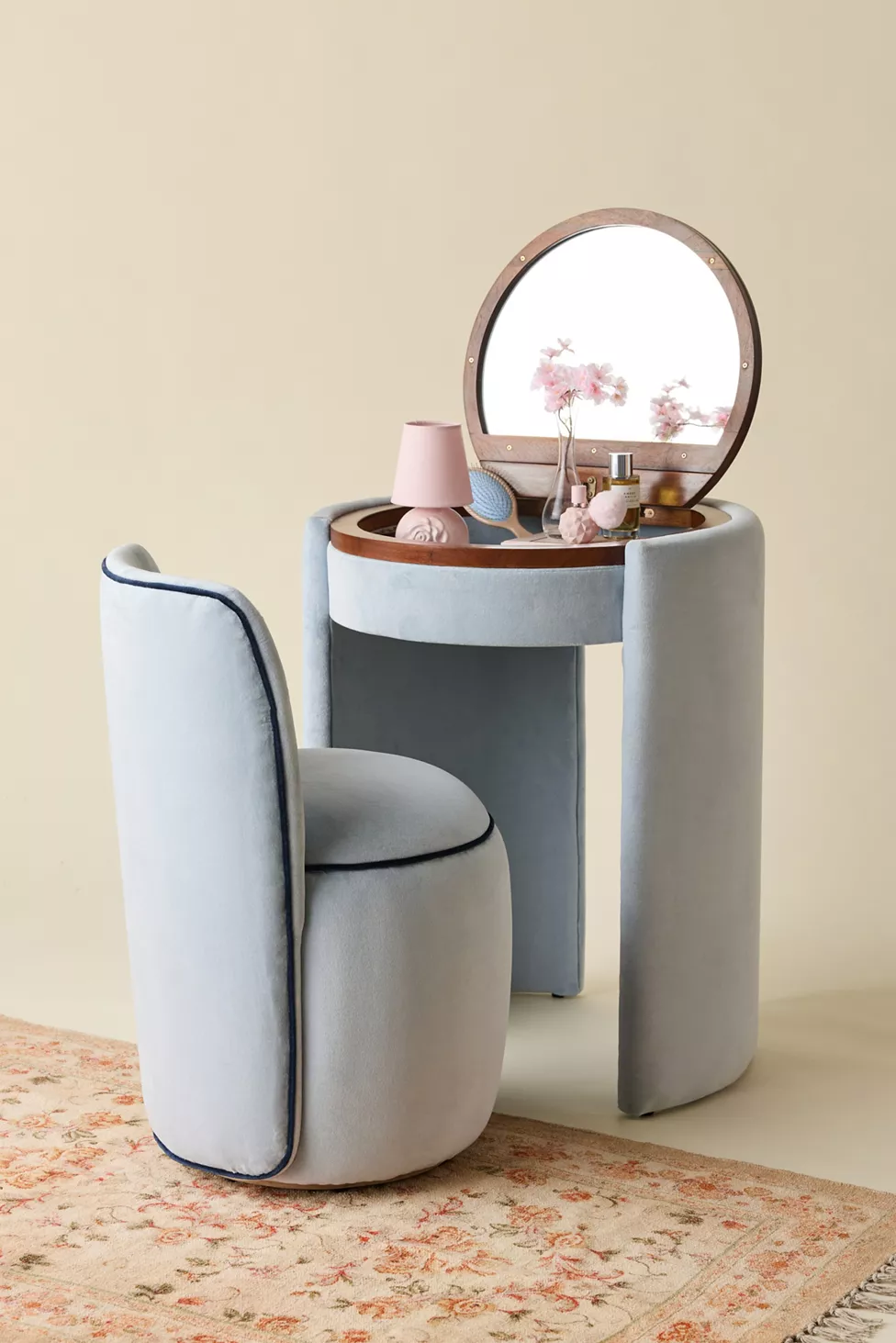 Whzyxd Upholstered Vanity & Stool Set