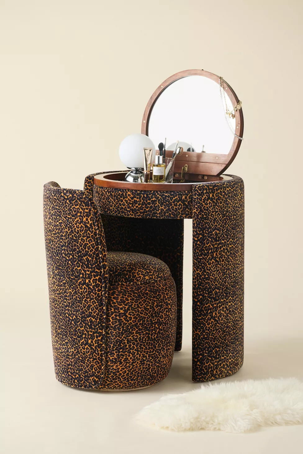 Whzyxd Upholstered Vanity & Stool Set