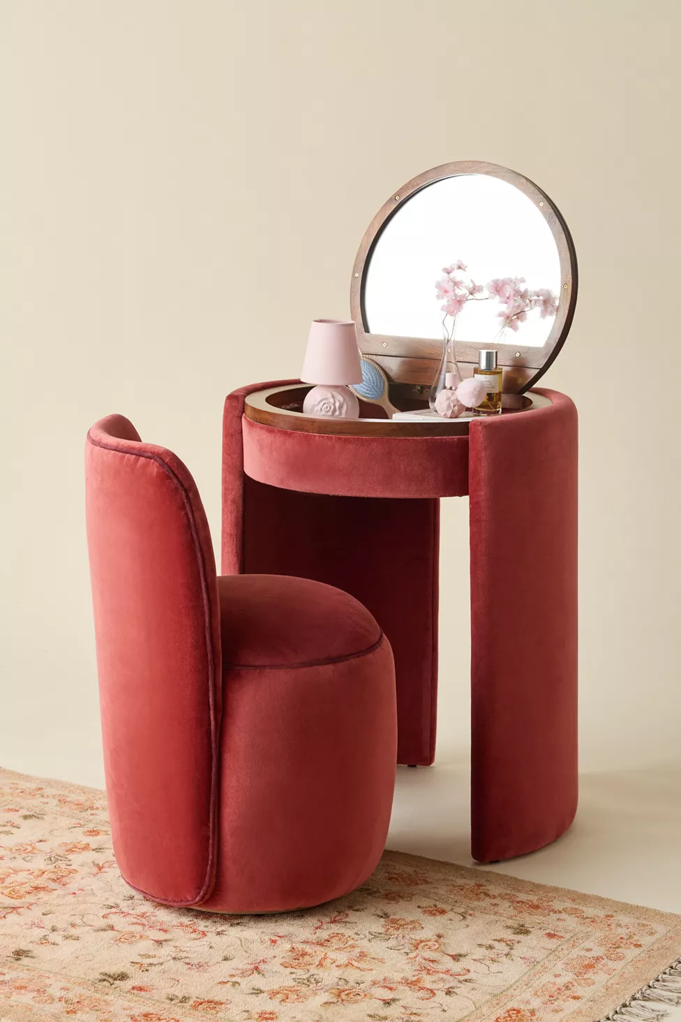 Whzyxd Upholstered Vanity & Stool Set