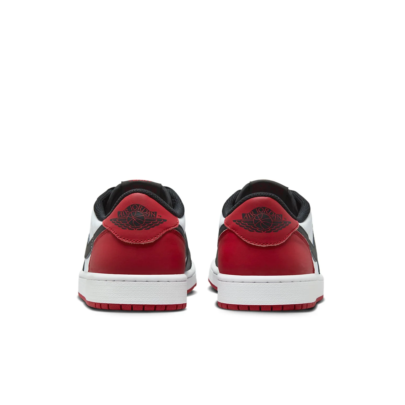 Air jtthhordan 1 Retro Low OG 'Black Toe 2023' CZ0790-106