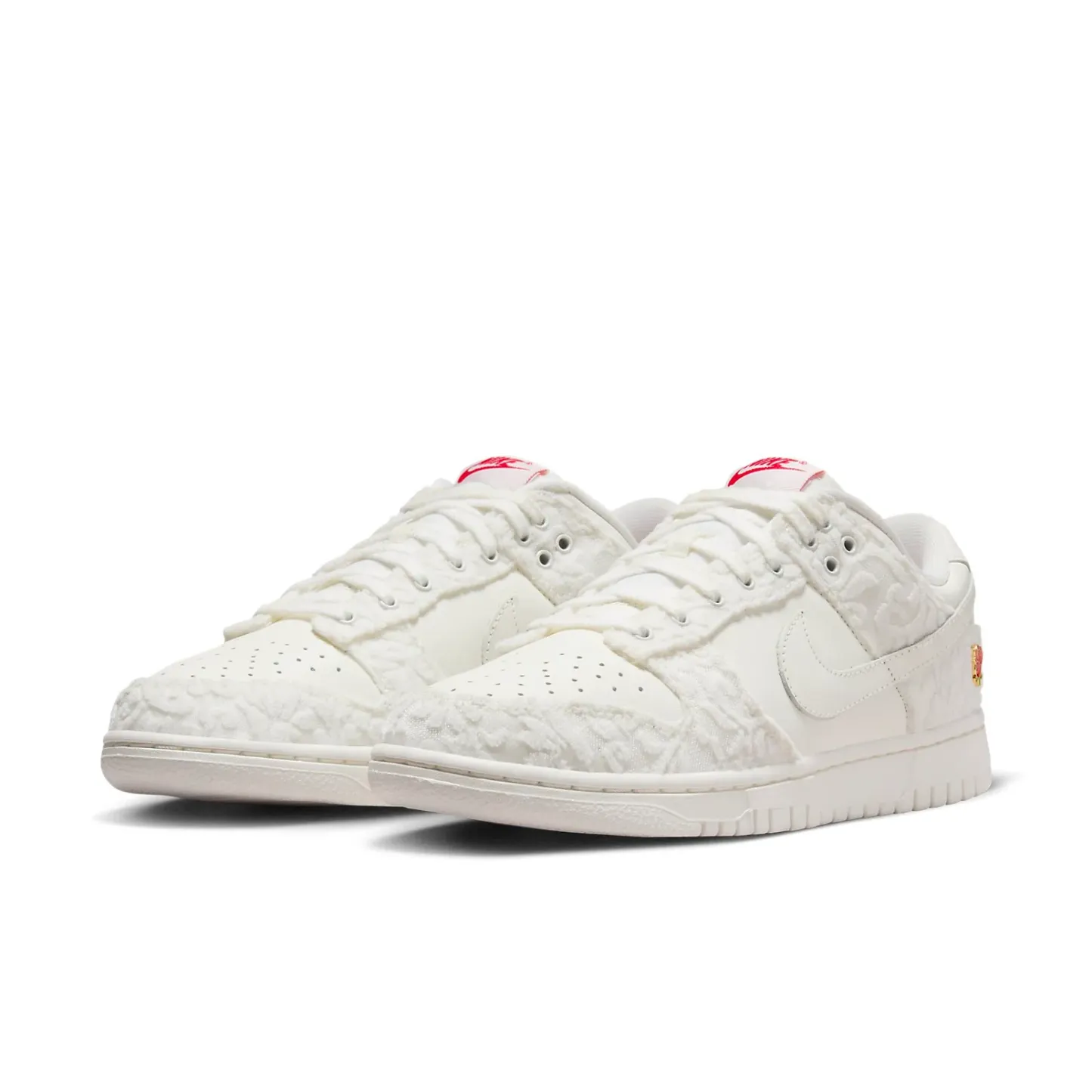 nitthhke Dunk Low 'Give Her Flowers'