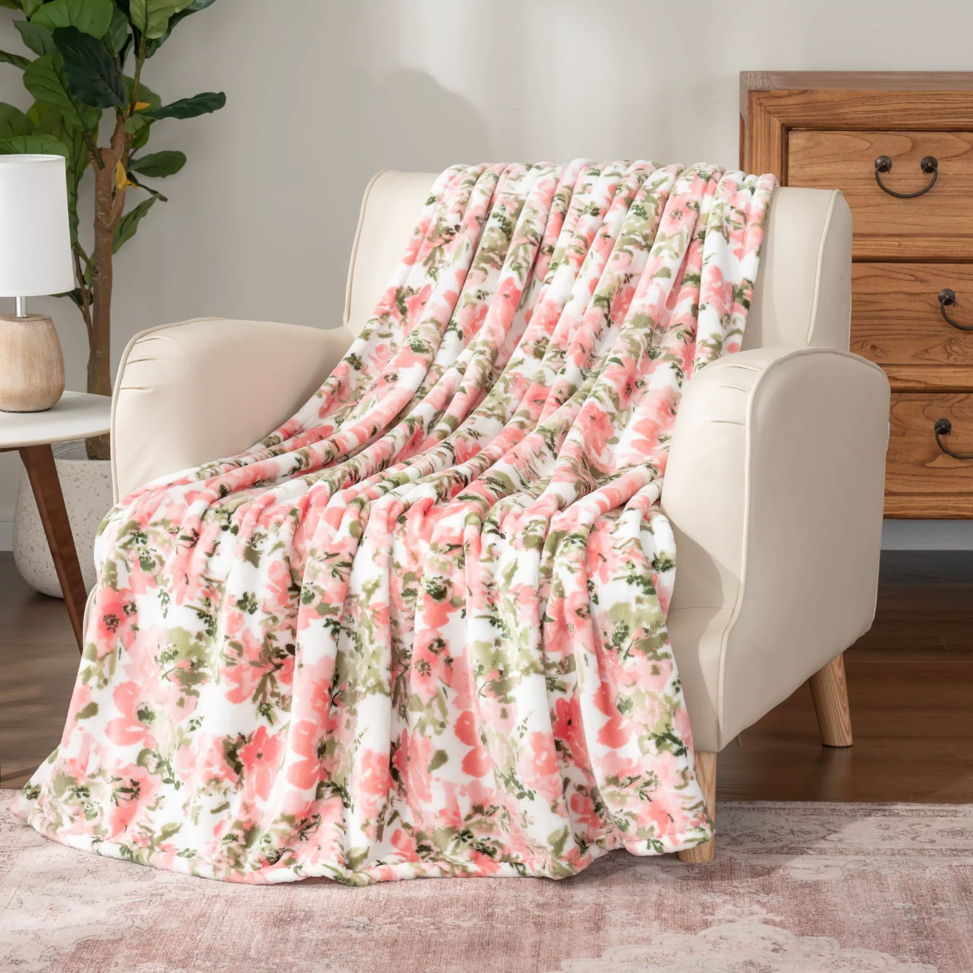Velvetsoft Floral Throw Plush Blankets