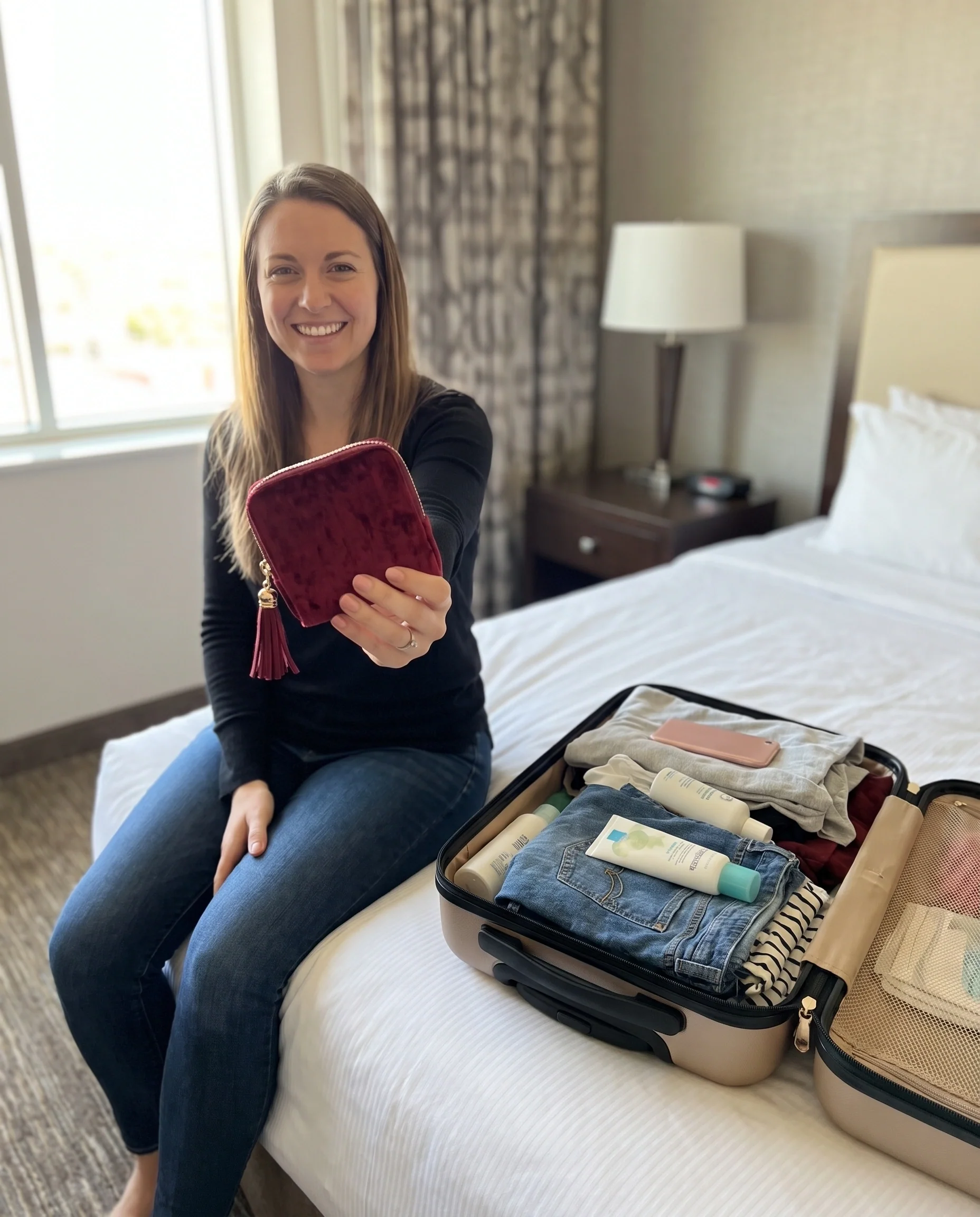 ✨ Portable Travel Jewelry Organizer – Tangle-Free, Compact & Stylish