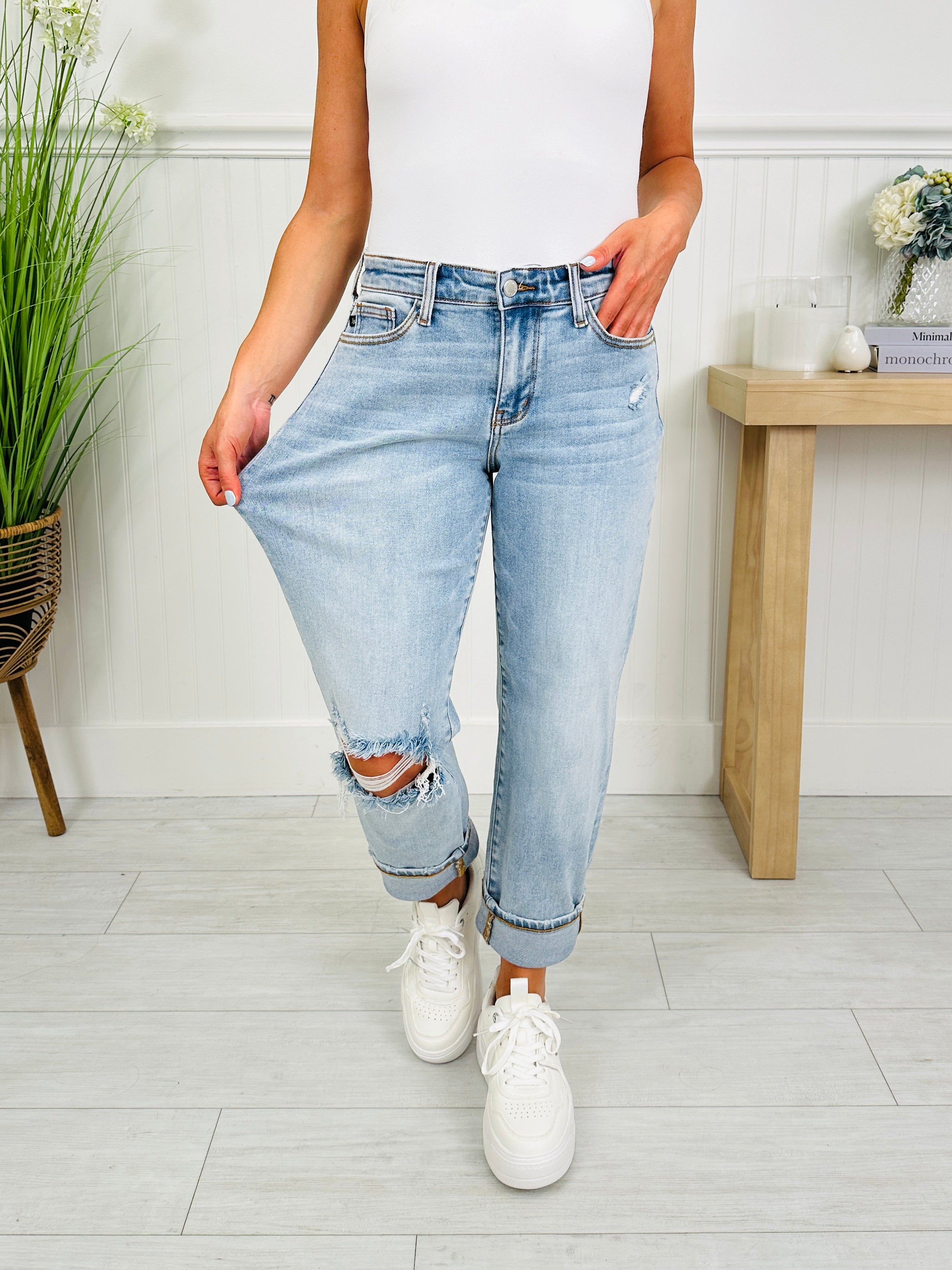 Judy Blue Boyfriend Energy Boyfriend Jeans
