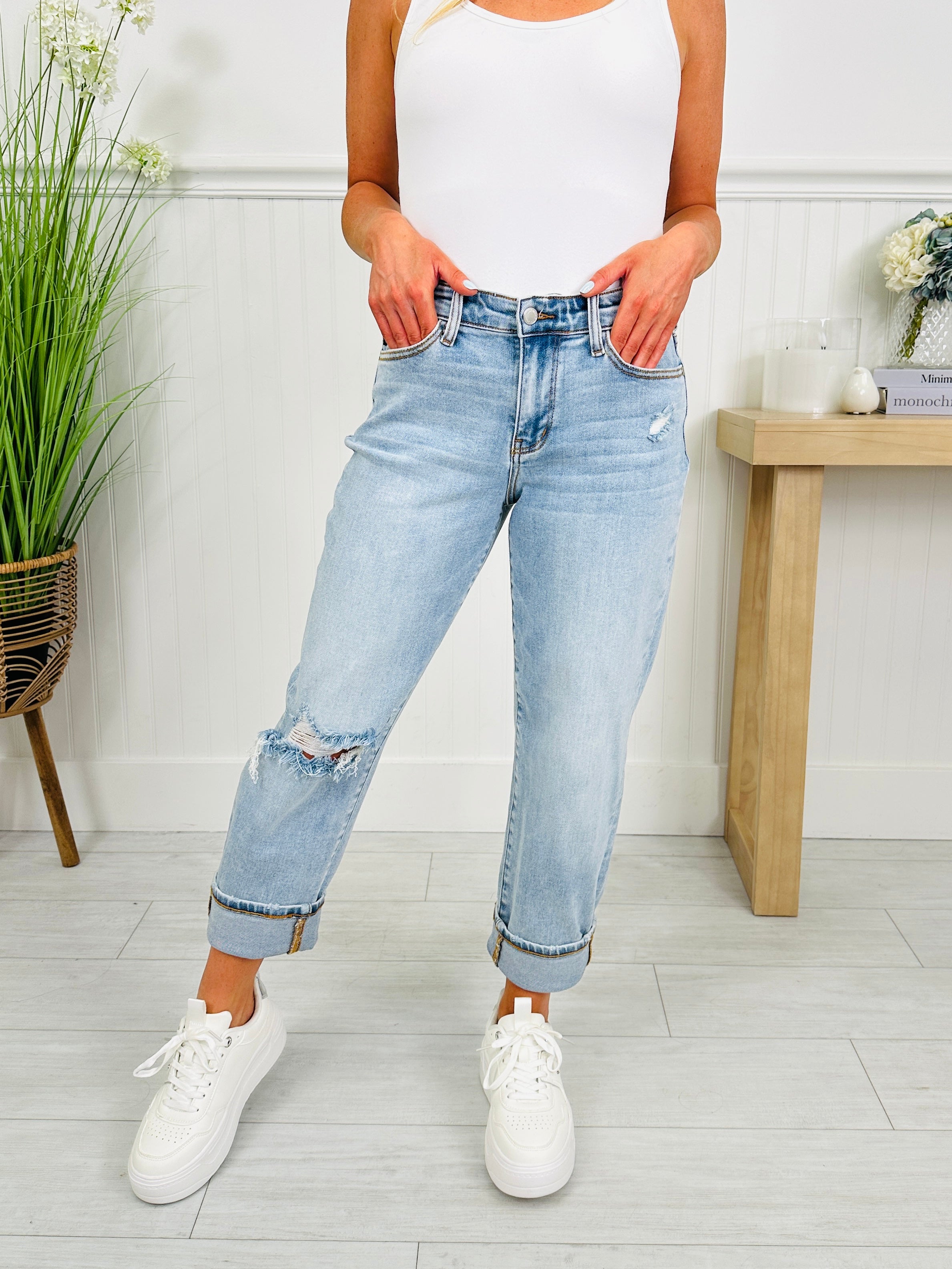 Judy Blue Boyfriend Energy Boyfriend Jeans