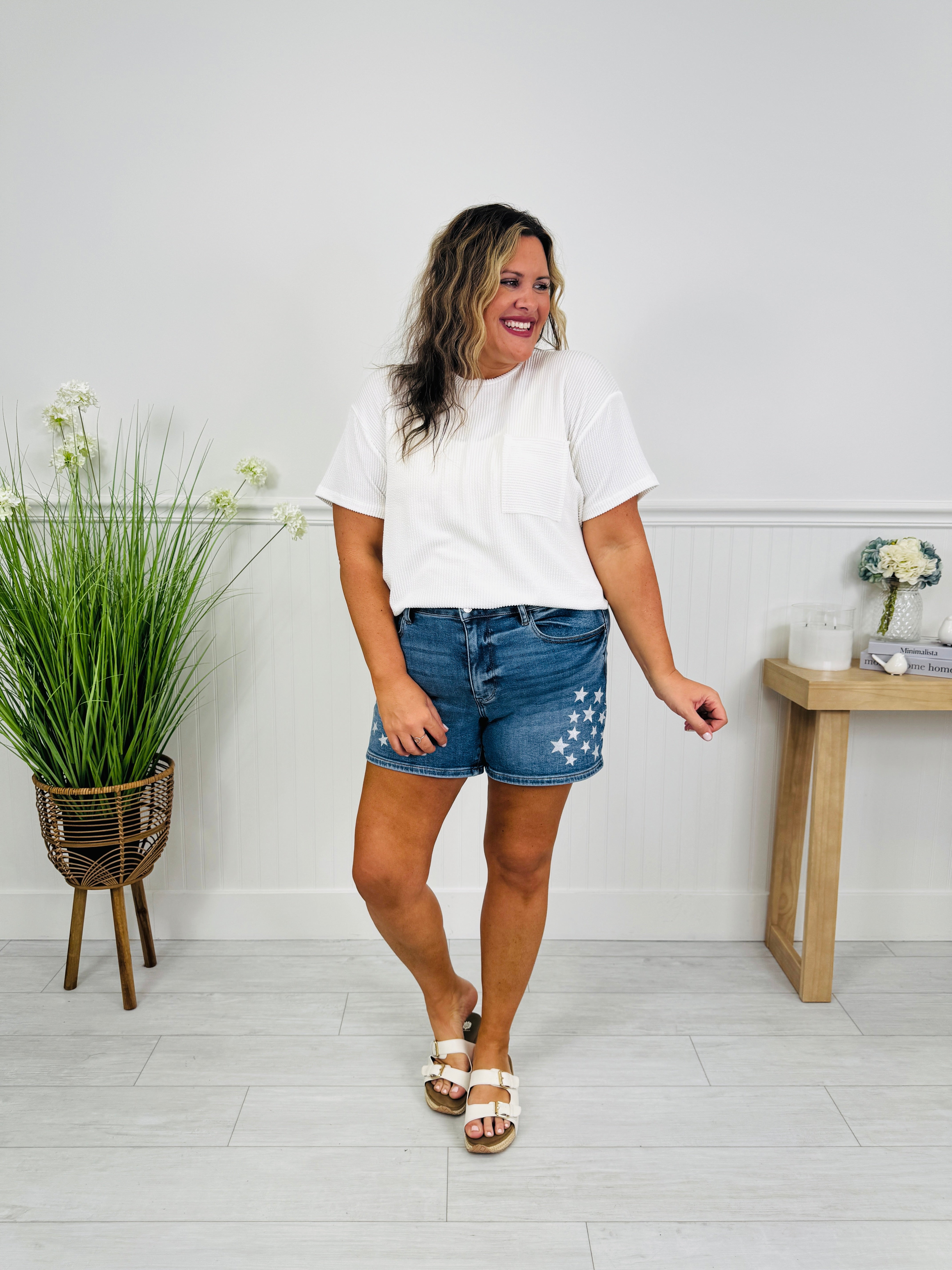 Judy Blue Star of Summer Shorts