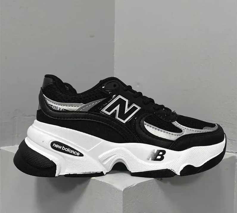 New Balance® 2026 divatos, légáteresztő edzőcipők