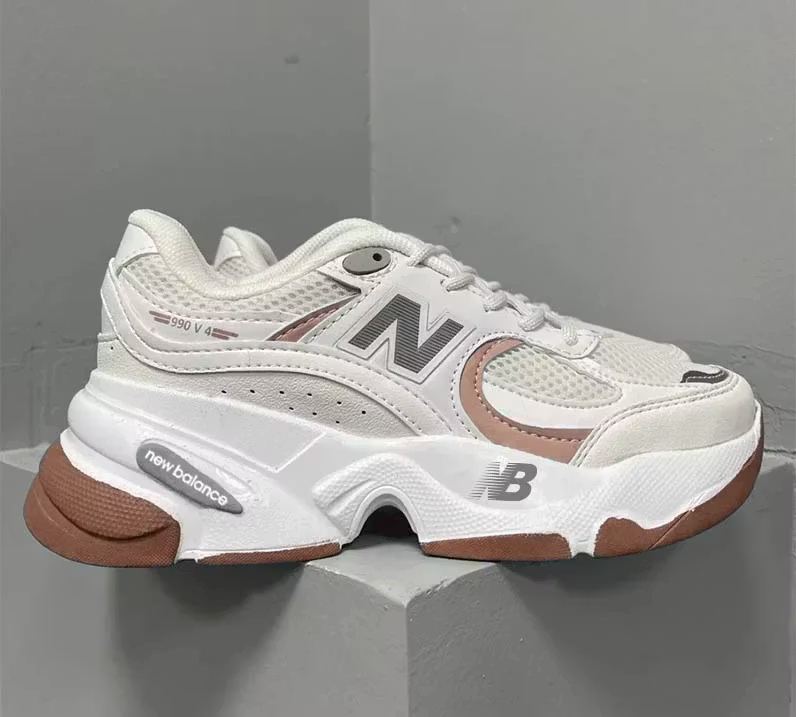 New Balance® 2026 divatos, légáteresztő edzőcipők