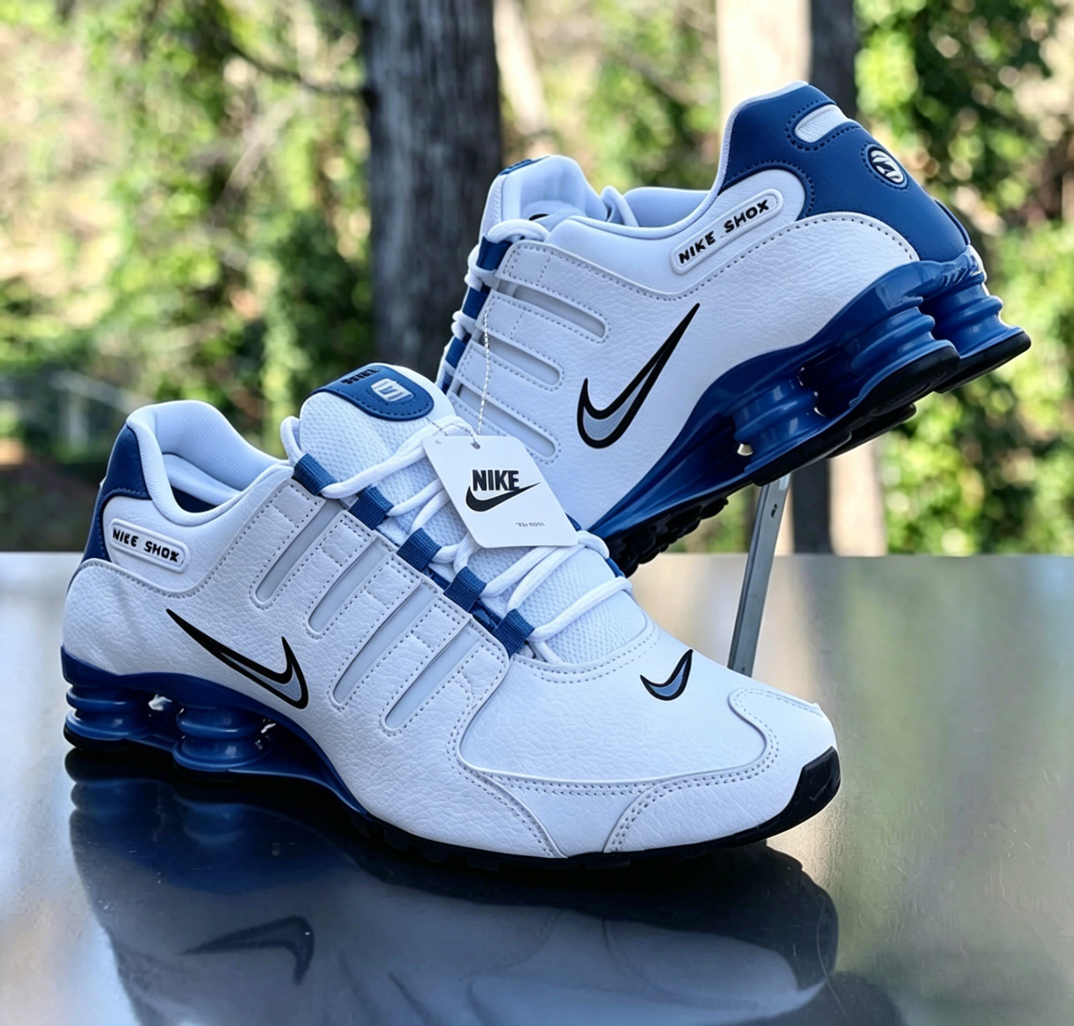 Męskie buty sportowe z serii Nike Shox