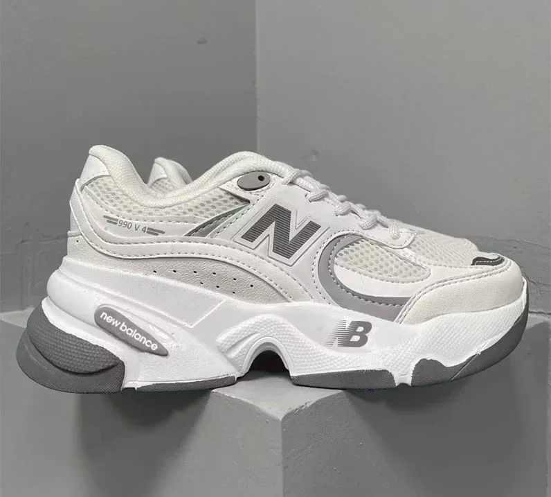 New Balance® 2026 divatos, légáteresztő edzőcipők