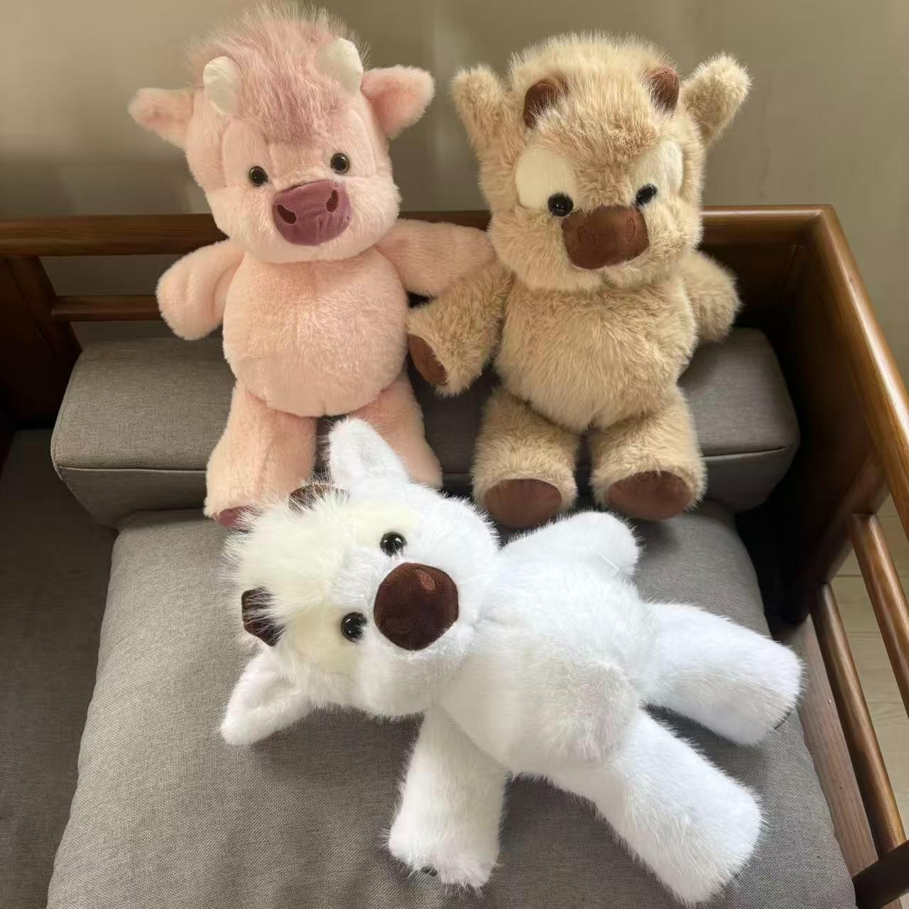 Running Highland Cow Plush Toy, Soft Fluffy Stuffed Animal, Cute Stuffed Animal, Cuddly Stuffed Animals, Kawaii Stuffed Animals, Soft Huggable, Perfect for Kids Birthday Gifts, Valentine's Day, Mother's Day, Graduation, Wedding