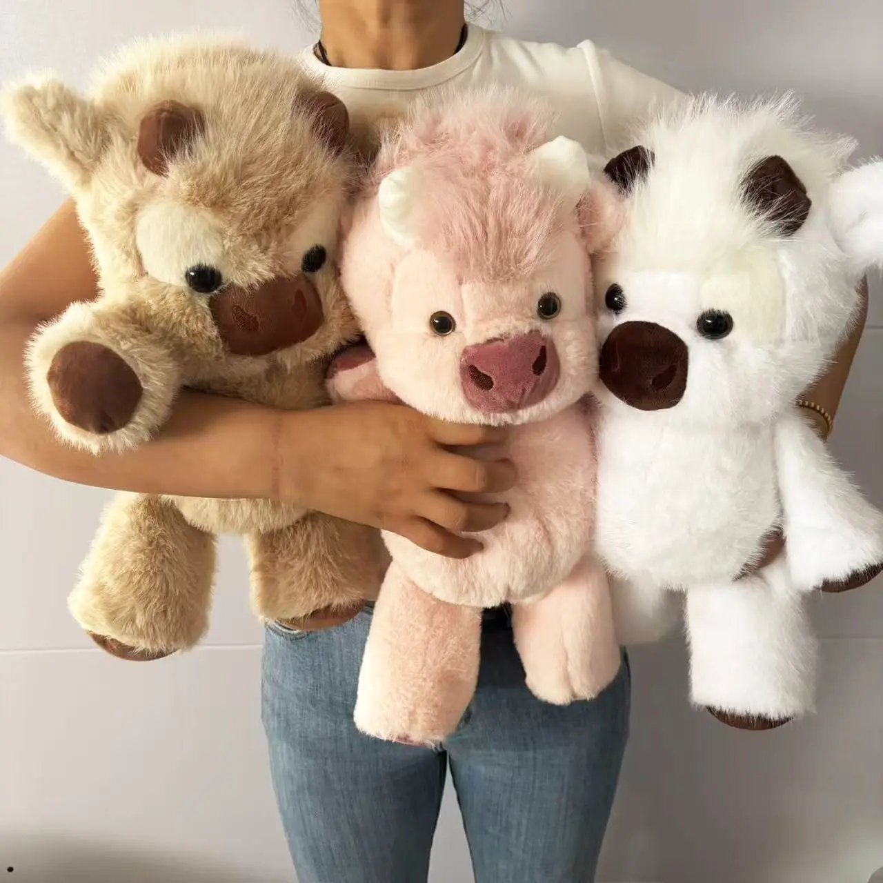 Running Highland Cow Plush Toy - Soft & Cuddly Gift for All