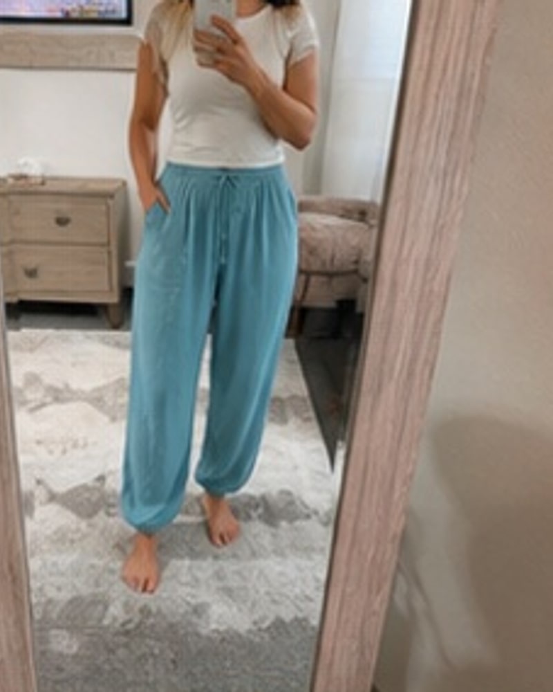 Natural phone-style photo of Women's Linen-Blend Wide Leg Palazzo Pants Multipack
