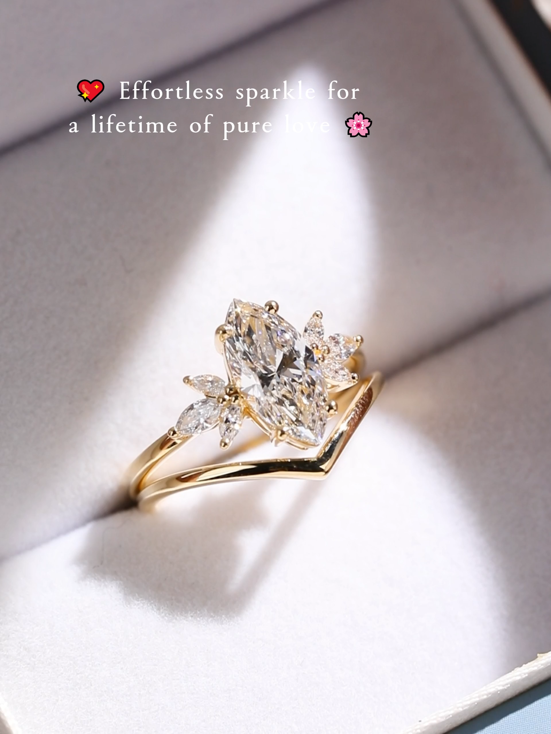 1.5ct Marquise Cut Lab Grown Diamond Marquise Cluster Bridal Ring Set in Yellow Gold