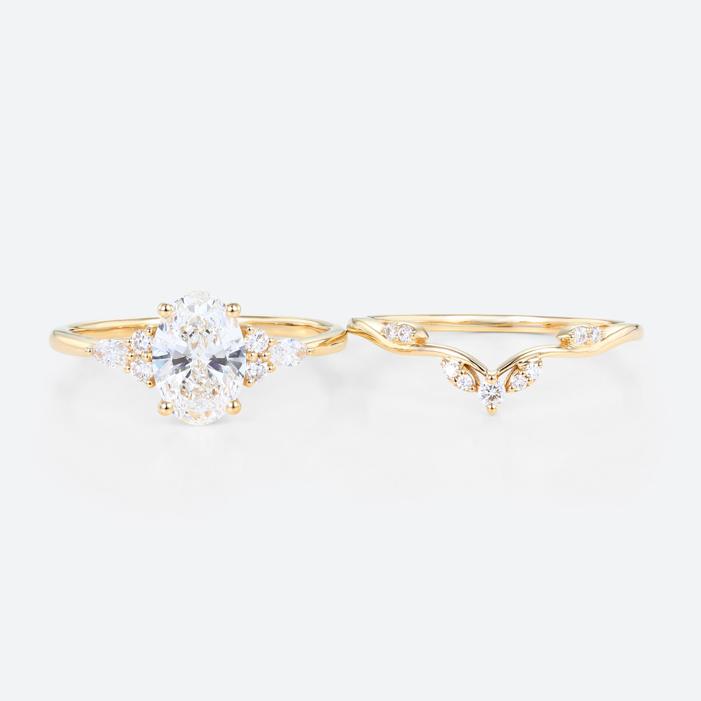 1.5ct Oval Lab Diamond Ring Set Classic 4-Prong Engagement Ring in Yellow Gold