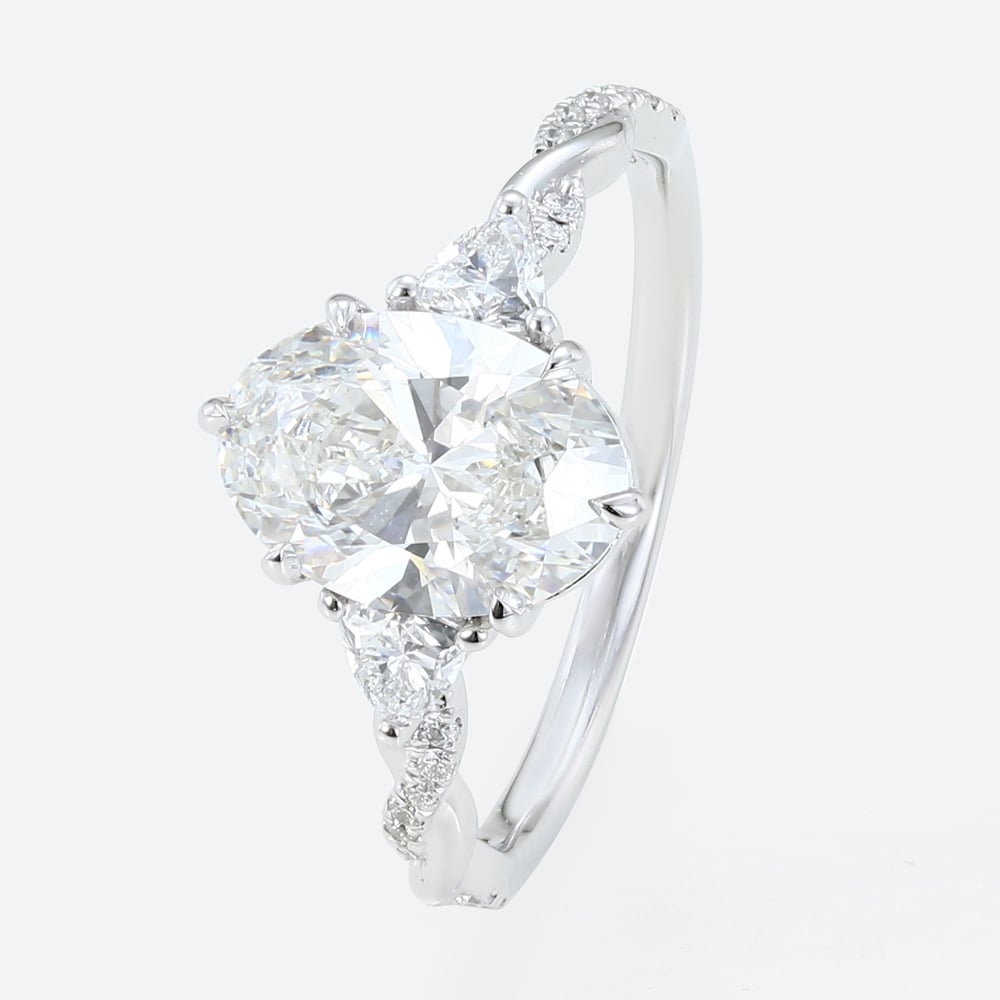 Lab Produced Diamonds Rings Oval Wedding Rings Gold Ring White